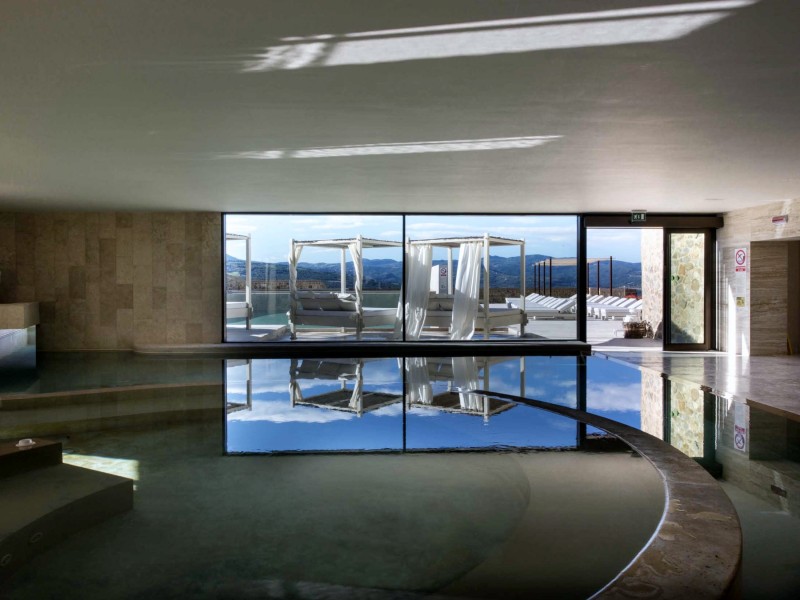 castello-di-velona_indoor-pool